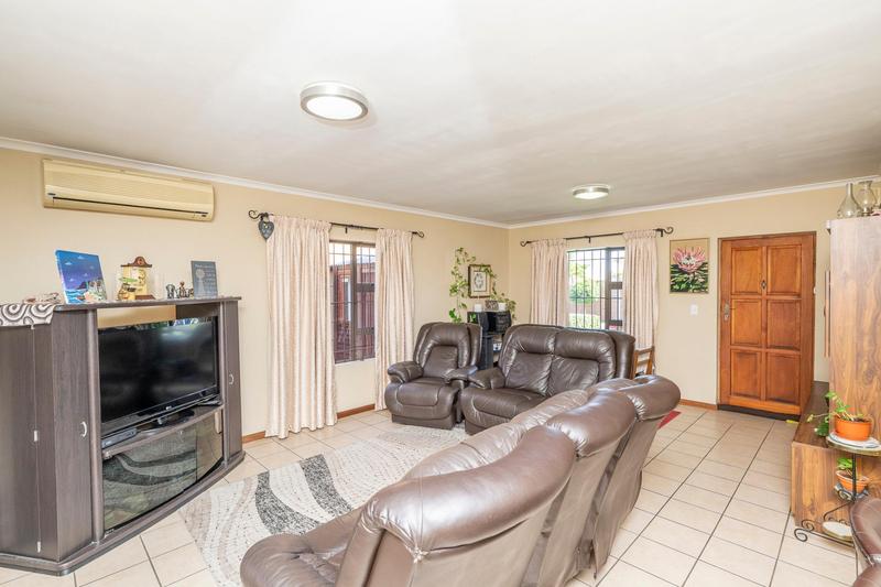 3 Bedroom Property for Sale in Brackenfell Western Cape